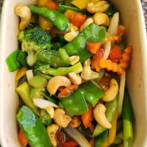 63 - Phad Phak Ruam Med Mamuang