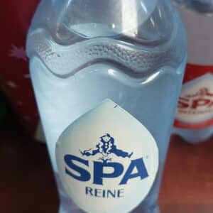 85 - Bronwater blauw